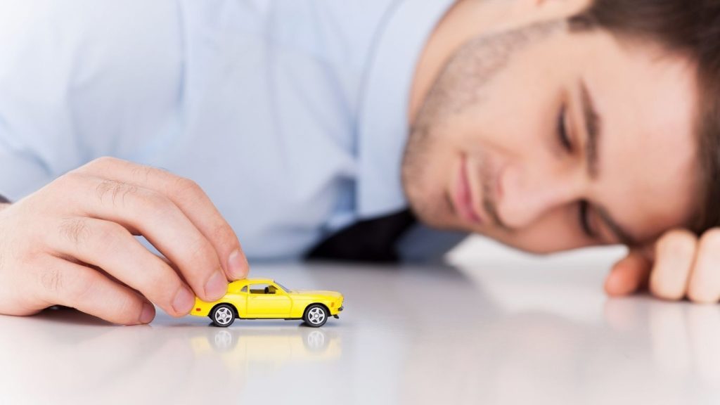 Rüyada araba görmek ne anlama gelmektedir.